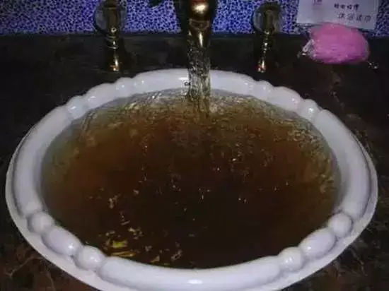 看看您家用的水管，是水蜜桃视频在线观看水管太贵，还是家人的健康不值得投资？