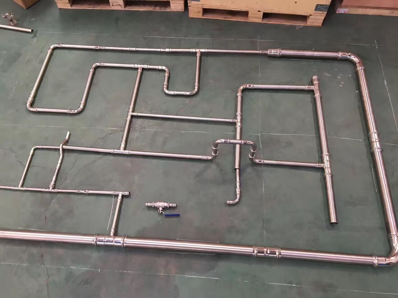 亚洲水蜜桃AV成人无码牌家装薄壁水蜜桃视频在线观看水管