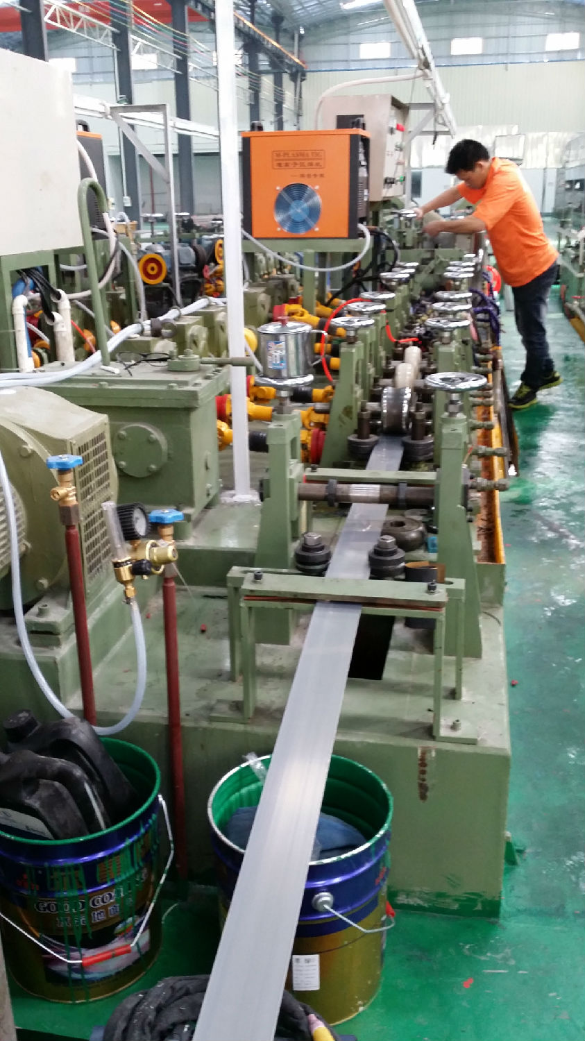 亚洲水蜜桃AV成人无码水蜜桃视频在线观看管材生产车间 亚洲水蜜桃AV成人无码水蜜桃视频在线观看管材生产车间